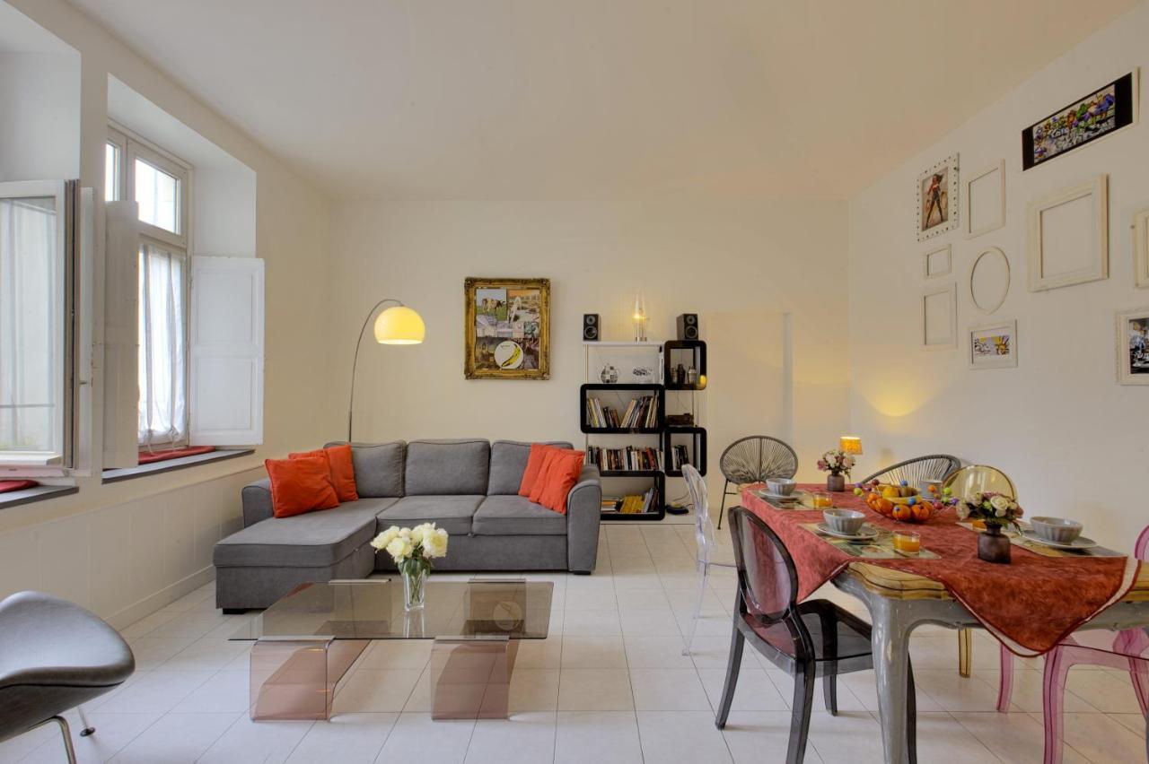 Welkeys - Reine Nathalie Apartment Biarritz Extérieur photo